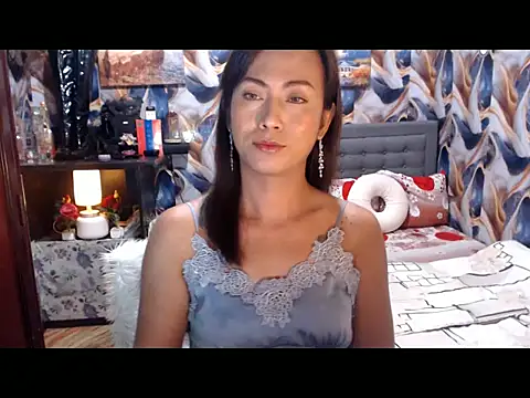 ClassyKendall online show from July 11, 2:33 am