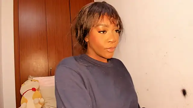 viioolleettaa online show from March 24, 9:53 pm