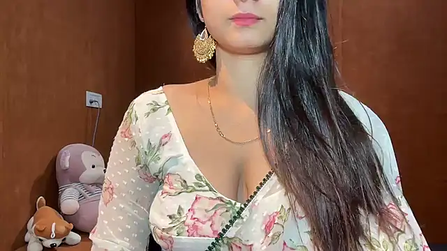 Smiley Girl01 online show from November 27, 3:42 am