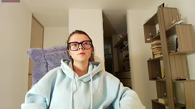 Arya starrk online show from September 20, 2:04 pm