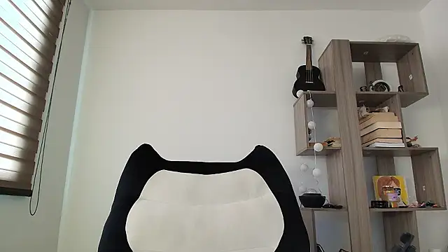 Arya starrk online show from February 10, 2:20 pm