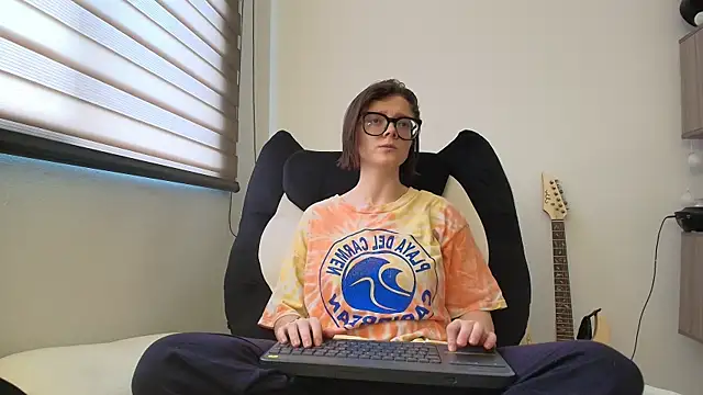 Arya starrk online show from January 8, 2:32 pm