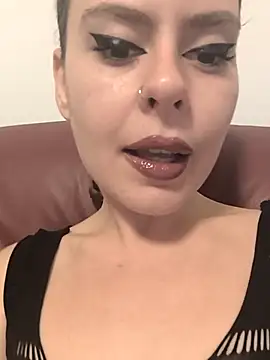 Snapshot of Stoned-baby69 chatting on September 28, 4:23 pm Stoned-baby69 online show from September 28, 4:23 pm