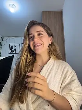 ShelbyHagen online show from October 30, 10:22 pm