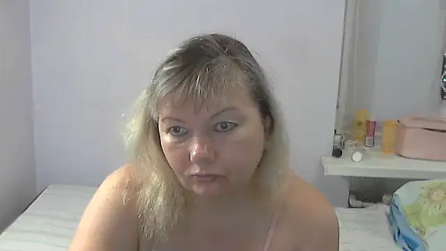 Snapshot of Lusi-777 chatting on October 15, 1:25 pm Lusi-777 online show from October 15, 1:25 pm
