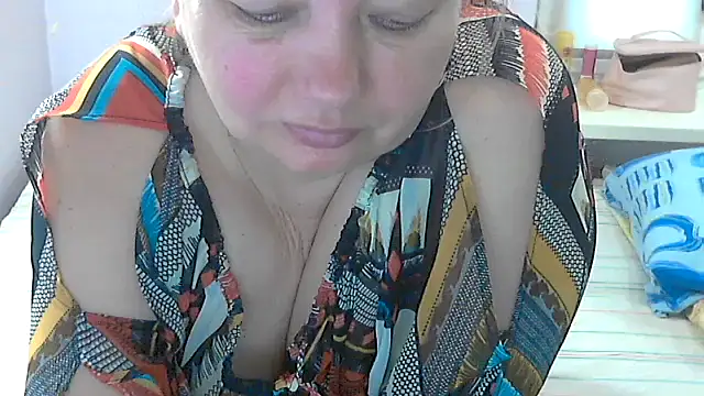 Snapshot of Lusi-777 chatting on October 9, 10:52 am Lusi-777 online show from October 9, 10:52 am