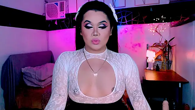 Snapshot of asiankatyhuge chatting on October 2, 4:17 am asiankatyhuge online show from October 2, 4:17 am