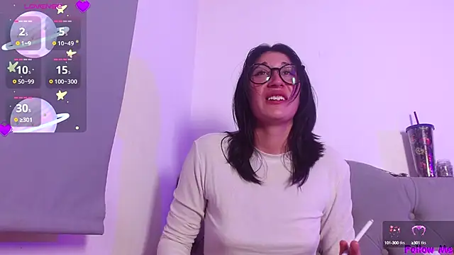 Red-moon1 online show from October 17, 7:44 am