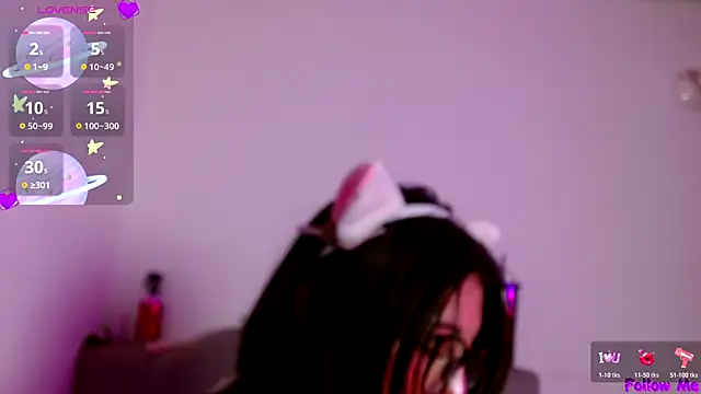 Red-moon1 online show from October 26, 5:25 am