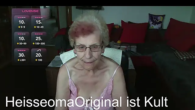 HeisseomaOriginal online show from June 5, 7:25 am