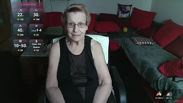 HeisseomaOriginal online show from November 20, 8:48 am