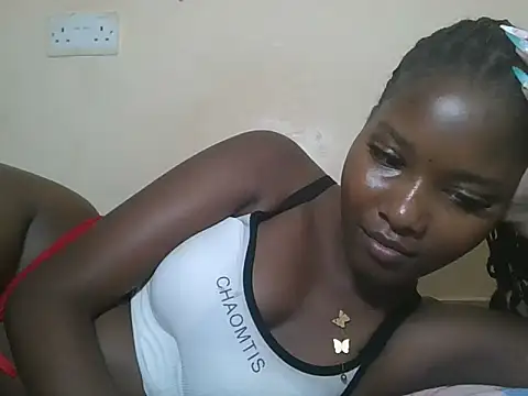 Snapshot of sexyjanett chatting on October 9, 6:34 pm sexyjanett online show from October 9, 6:34 pm