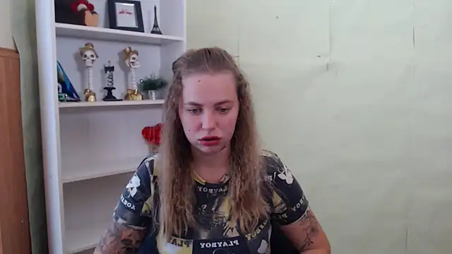 klerkarina online show from September 26, 5:38 am