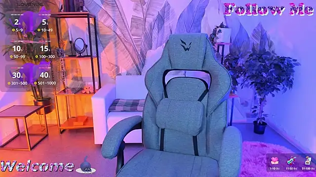 GrayceWild online show from September 30, 2:33 pm