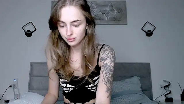 Snapshot of RIta_orr chatting on September 22, 8:13 am RIta orr online show from September 22, 8:13 am