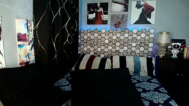 Snapshot of Hot_Metallica69 chatting on October 23, 5:13 am Hot Metallica69 online show from October 23, 5:13 am