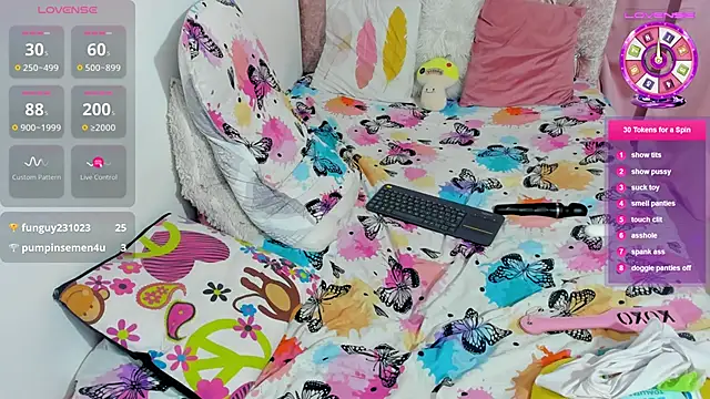 Snapshot of amelia_petiite chatting on October 2, 2:38 am amelia petiite online show from October 2, 2:38 am