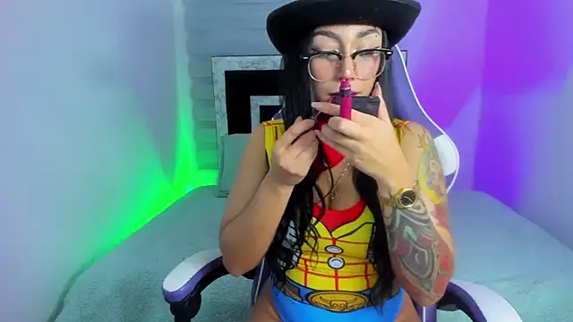 sophie cute66 online show from October 6, 6:41 am