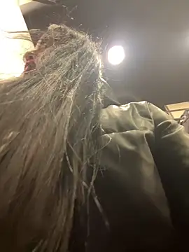 Snapshot of CrazzyChicks chatting on October 8, 6:40 am CrazzyChicks online show from October 8, 6:40 am