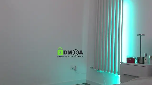 Snapshot of kissabellaa chatting on October 13, 8:11 pm kissabellaa online show from October 13, 8:11 pm