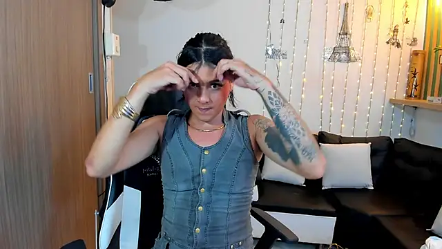 ximena22love online show from April 9, 7:52 pm