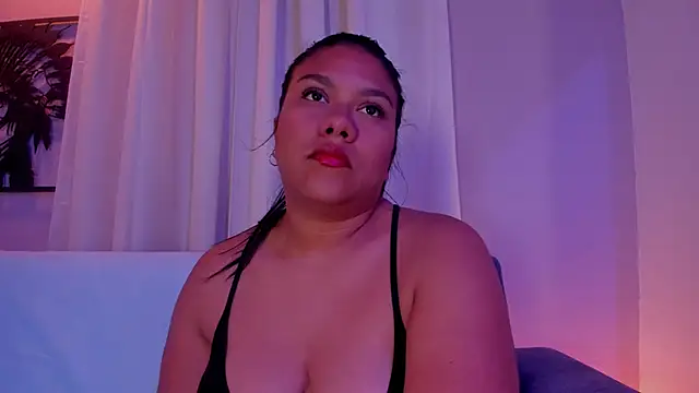 Snapshot of ale_cam chatting on October 21, 3:43 am ale cam online show from October 21, 3:43 am