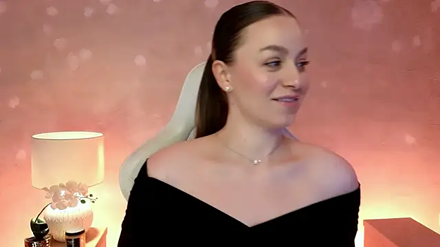 MilaFleur online show from March 7, 3:41 pm