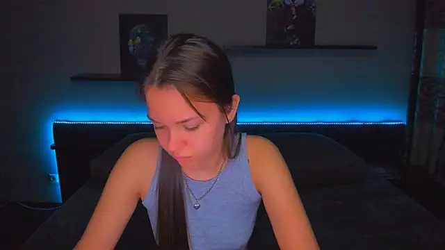 AlexaBarkley online show from January 16, 12:50 am