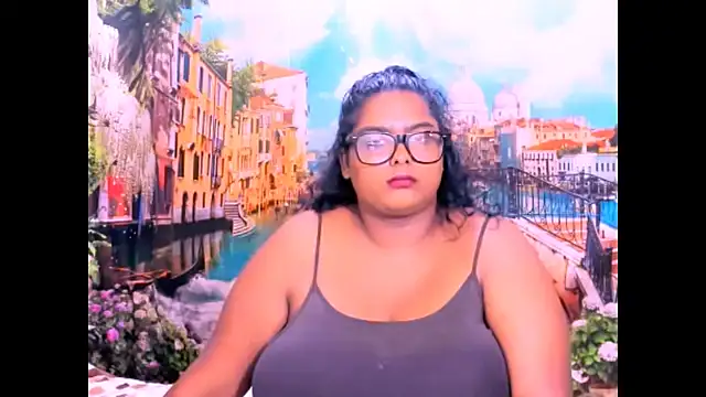 Indianfairy99 online show from December 15, 9:09 pm