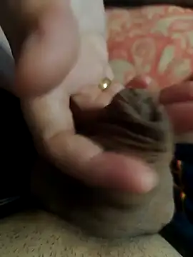 Snapshot of LovlyAnnie chatting on September 28, 2:33 pm LovlyAnnie online show from September 28, 2:33 pm