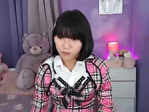 urlovelyfreya online show from November 1, 6:23 pm