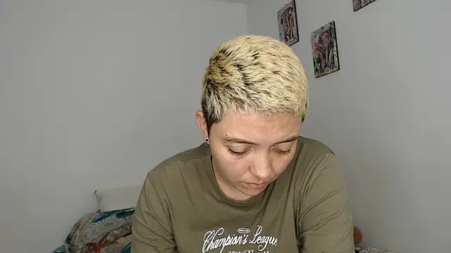 kathy luisa online show from February 19, 11:03 pm