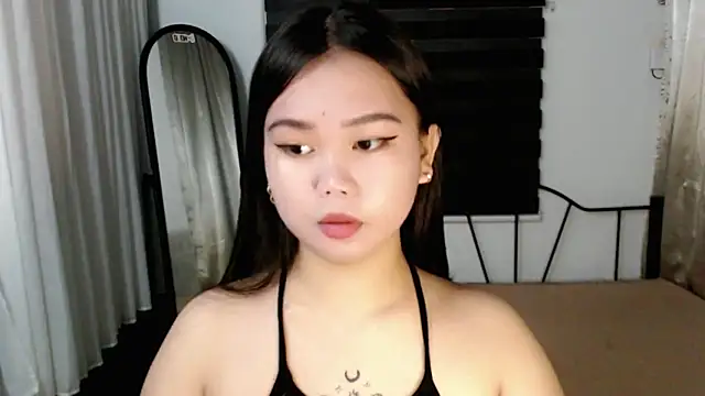 Vivorey Leighn online show from November 23, 12:18 pm