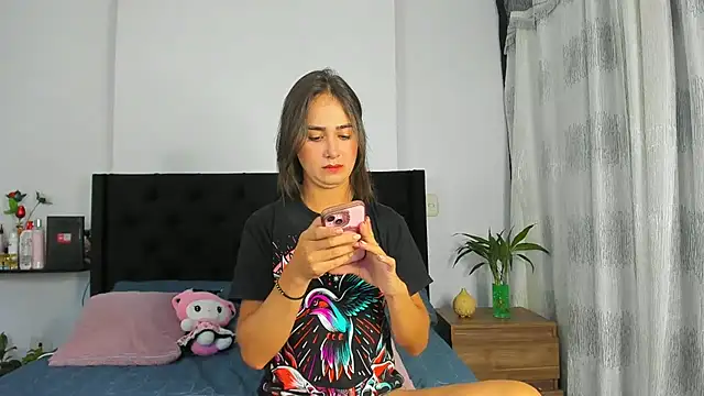 AndreaStivens online show from October 3, 10:53 am