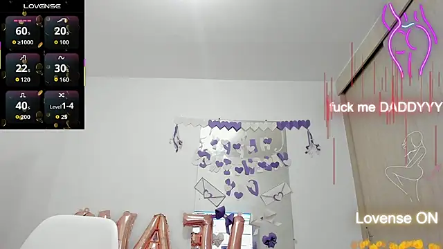 esmeraldamfc online show from March 3, 10:05 pm