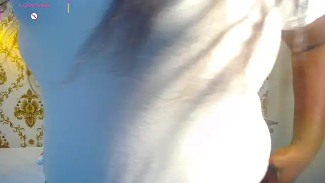 Snapshot of KARATIBBY_COX chatting on September 18, 9:02 pm KARATIBBY COX online show from September 18, 9:02 pm