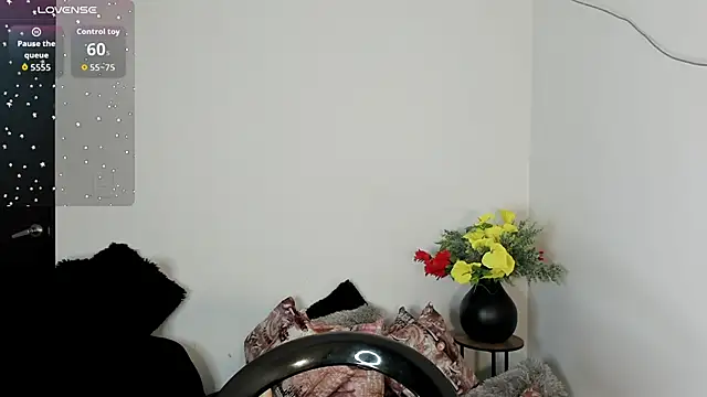 alissondomitt online show from September 29, 8:03 pm