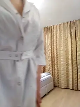 baby sweet girl  online show from November 7, 9:42 pm