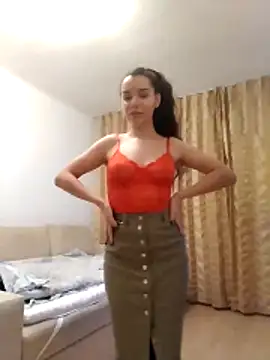 baby sweet girl  online show from March 18, 9:31 pm