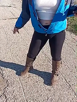 Snapshot of Saysomething3 chatting on October 12, 12:51 pm Saysomething3 online show from October 12, 12:51 pm