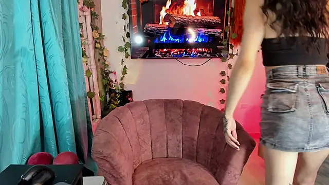 Snapshot of EnchantressFuckXxx chatting on October 11, 4:10 pm EnchantressFuckXxx online show from October 11, 4:10 pm