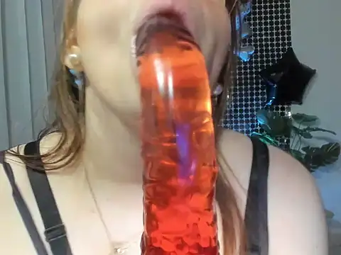 Snapshot of lorenitabella chatting on October 12, 10:56 pm lorenitabella online show from October 12, 10:56 pm