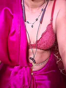 XBHUUME online show from April 16, 8:08 pm