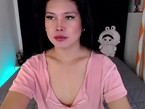 Snapshot of Angelic_Fuckerxxx chatting on October 28, 9:04 am Angelic Fuckerxxx online show from October 28, 9:04 am