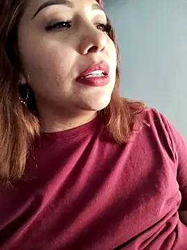 Snapshot of linalooove chatting on September 24, 8:52 pm linalooove online show from September 24, 8:52 pm