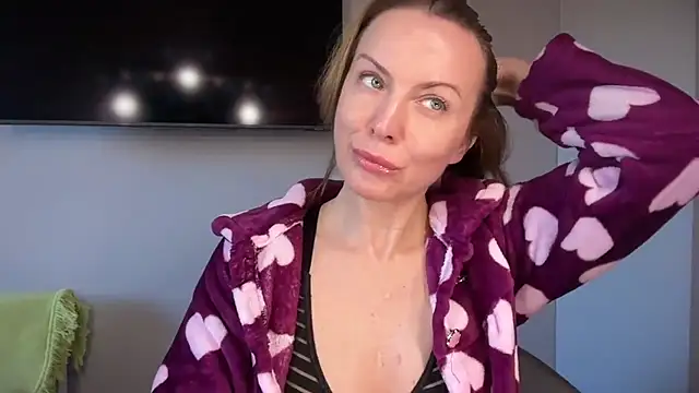 Snapshot of RachellAmazing chatting on October 20, 12:19 pm RachellAmazing online show from October 20, 12:19 pm