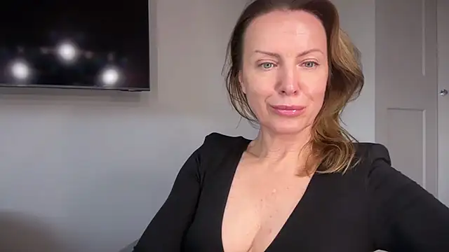 Snapshot of RachellAmazing chatting on October 15, 12:41 pm RachellAmazing online show from October 15, 12:41 pm