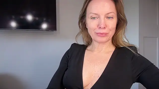 Snapshot of RachellAmazing chatting on October 14, 12:30 pm RachellAmazing online show from October 14, 12:30 pm