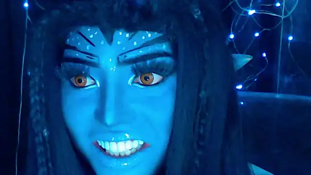 xblue aivee online show from October 24, 1:18 pm