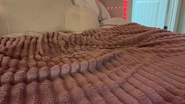 Snapshot of Vivian_MayXxX chatting on September 21, 6:50 pm Vivian MayXxX online show from September 21, 6:50 pm